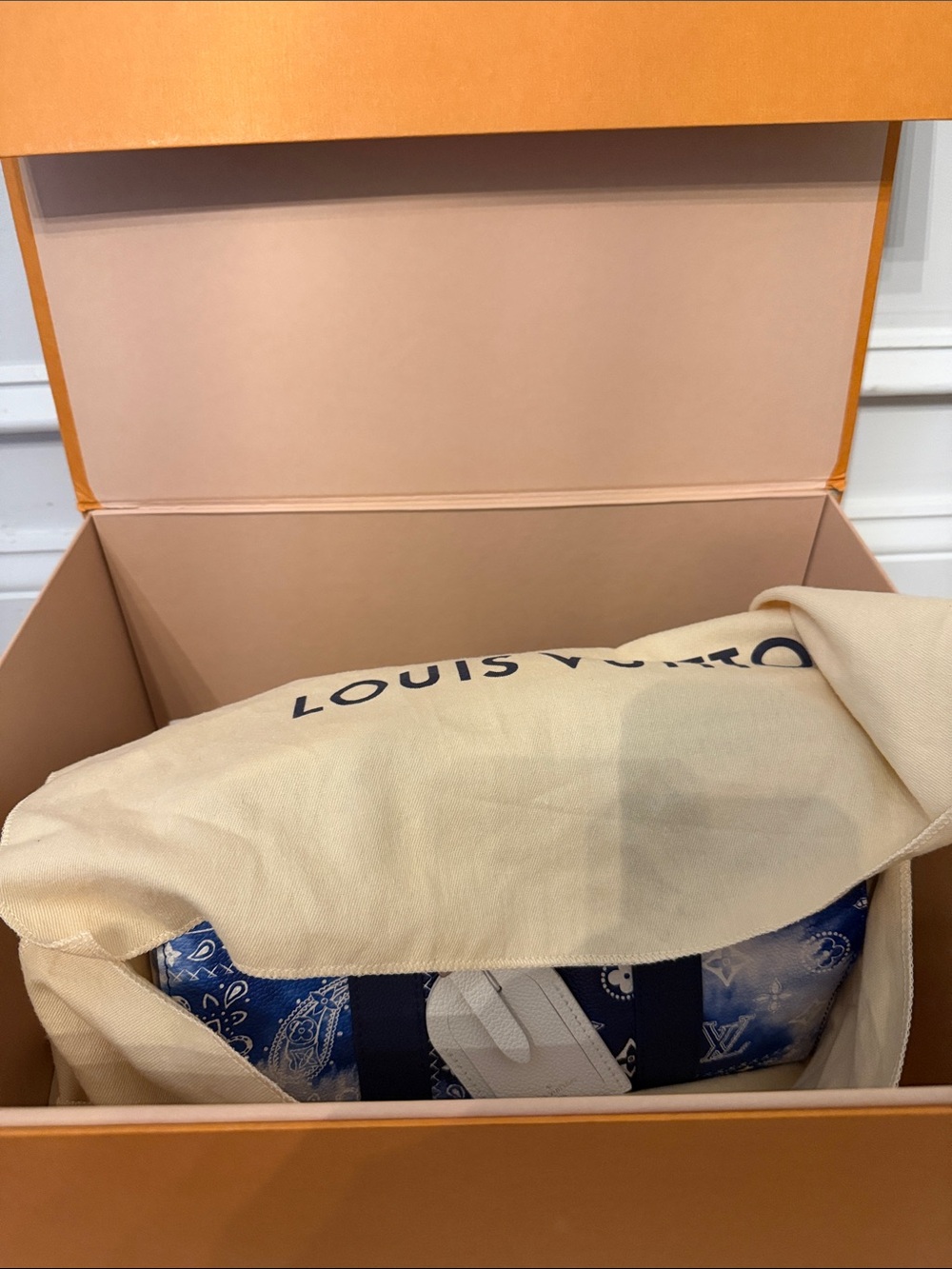 Pristine Louis Vuitton Monogram City Keepall Bandouliere Bag Bandana - Picture 17 of 17